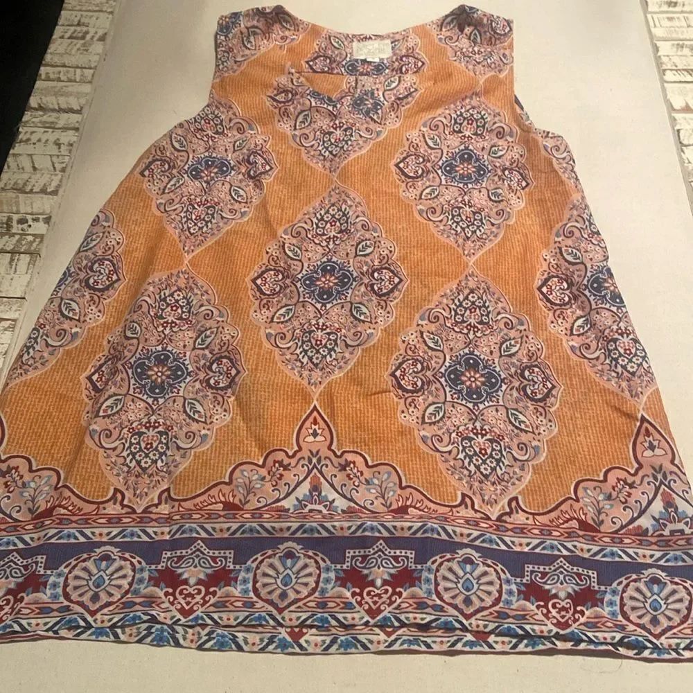 Violet + Claire sleeveless tank size Medium